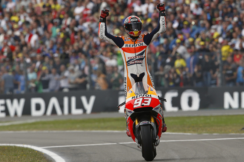 <img src="http://cdn-1.motorsport.com/static/custom/car-thumbs/MOTOGP_2017/RIDERS_NUMBERS/Marquez.png" width="50" /> #14 MotoGP Belanda 2014