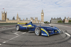 Vetture Formula E nel centro di Londra