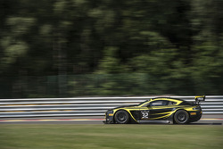 #32 Leonard Motorsport AMR Aston Martin Vantage GT3: Paul Wilson, Stuart Leonard, Michael Meadows, Pedro Lamy