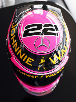 A special pink helmet for Jenson Button, McLaren, in memory of his late father John Button