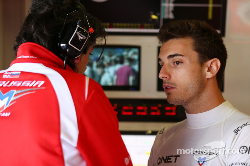 Jules Bianchi, Marussia F1 Takımı ve Francesco Nenci, Marussia F1 Takımı Yarış Mühendisi