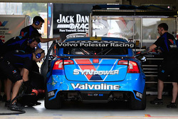 Robert Dahlgren su Volvo S60 del team Polestar Racing
