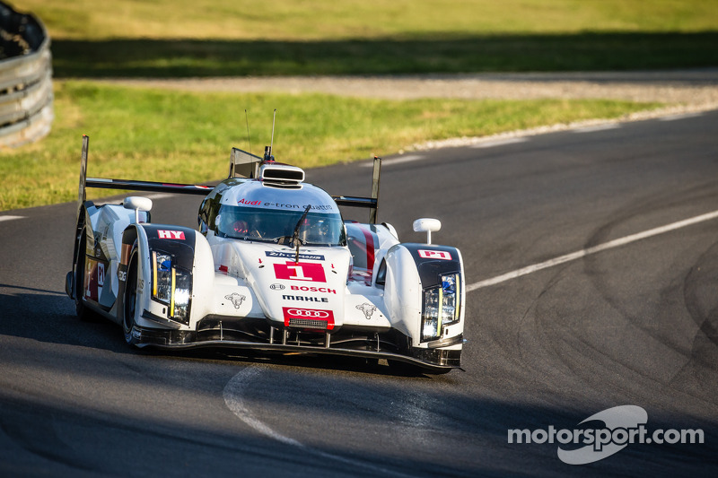 #1 Audi Sport Team Joest Audi R18 E-Tron Quattro: Lucas Di Grassi, Marc Gene, Tom Kristensen