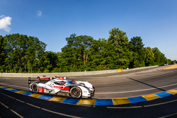 #2 Audi Sport Team Joest Audi R18 E-Tron Quattro: Marcel Fässler, Andre Lotterer, Benoit Tréluyer