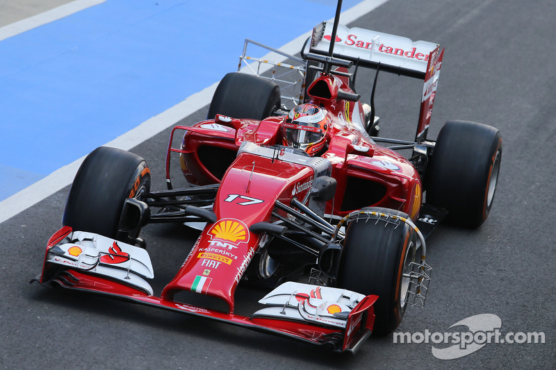 Jules Bianchi, Ferrari F14-T, pilota collaudatore, con i sensori di velocità