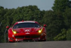 #62 Risi Competizione Ferrari F458 Italia: Giancarlo Fisichella, Pierre Kaffer