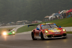 #73 Park Place Motorsports Porsche 911 GT America: Patrick Lindsey, Kevin Estre