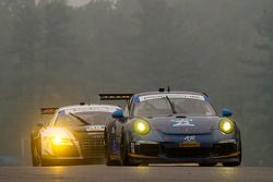 #23 Team Seattle/Alex Job Racing Porsche 911 GT America: Ian James, Mario Farnbacher
