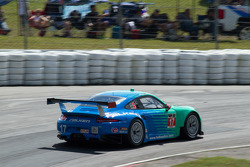 #17 Team Falken Tire Porsche 911 RSR: Wolf Henzler, Bryan Sellers