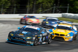#007 TRG-AMR Aston Martin V12 Vantage: Al Carter, James Davison