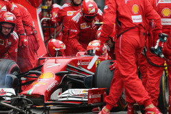 Kimi Raikkonen, Scuderia Ferrari during pitstop