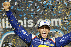 Race winner Chase Elliott