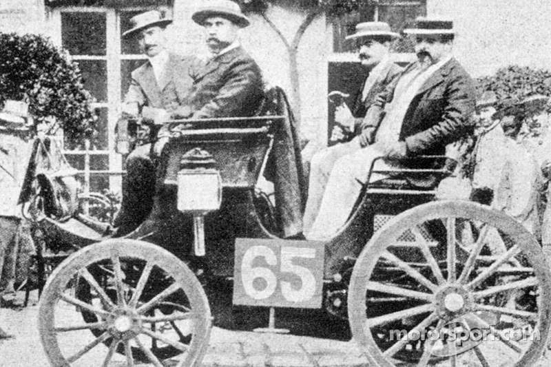 Albert Lemaître (pictured on left) finished second in a 3HP Peugeot but was judged the winner