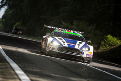 #107 Beechdean AMR Aston Martin Vantage GT3: Andrew Howard, Daniel Lloyd, Stefan Mücke