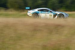 #44 Oman Racing Team 阿斯顿马丁 Vantage GT3: Michael Caine, Stephen Jelley, Ahmad Al Harthy