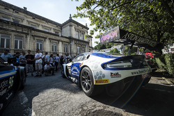 #107 Beechdean AMR Aston Martin Vantage GT3: Andrew Howard, Daniel Lloyd, Stefan Mücke