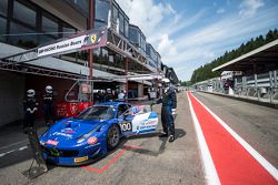 #100 SMP Racing Rusya Bears Ferrari 458 İtalya: Vyacheslav Maleev, Roman Mavlanov, Daniel Zampieri