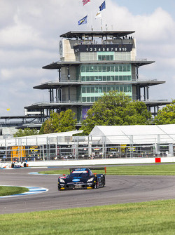 #10 Wayne Taylor Racing Corvette DP: Ricky Taylor, Jordan Taylor