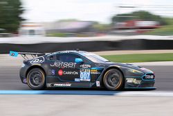 #007 TRG-AMR Aston Martin V12 Vantage: Al Carter, James Davison