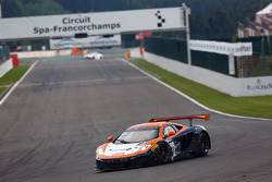 #101 Von Ryan Racing McLaren MP4-12C: Tim Mullen, Rob Bell, Shane van Gisbergen
