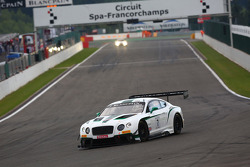 #7 M-Sport Bentley Bentley Continental GT3: Andy Meyrick, Guy Smith, Steven Kane