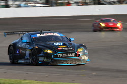 #007 TRG-AMR Aston Martin V12 Vantage: Al Carter, James Davison