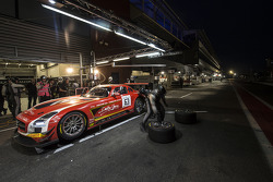 #63 Black Falcon Mercedes SLS AMG GT3: Adam Christodoulou, Yelmer Buurman, Mike Parisy