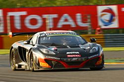 #98 ART Grand Prix McLaren MP4-12C: Gregoire Demoustier, Nicolas Lapierre, Alvaro Parente