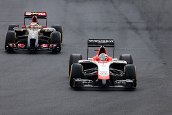 Jules Bianchi, Marussia F1 Team and Pastor Maldonado, Lotus F1 Team