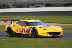 #3 Corvette Racing Chevrolet Corvette C6 ZR1: Jan Magnussen, Antonio Garcia