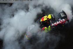 Race winner Jeff Gordon, Hendrick Motorsports Chevrolet