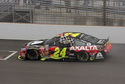 Race winner Jeff Gordon, Hendrick Motorsports Chevrolet