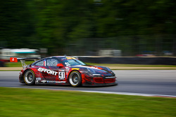 #41 EFFORT Racing Porsche GT3R: Michael Mills