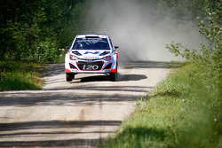 Hayden Paddon and John Kennard, Hyundai i20 WRC, Hyundai Motorsport