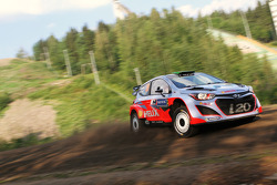 Hayden Paddon and John Kennard, Hyundai i20 WRC, Hyundai Motorsport