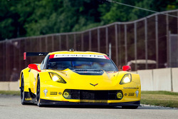 #3 Corvette Racing Chevrolet Corvette C6 ZR1: Jan Magnussen, Antonio Garcia