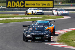 #19 PIXUM Team Schubert BMW Z4 GT3: Dominik Baumann, Claudia Hurtgen