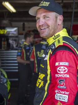 Clint Bowyer, Michael Waltrip Racing Toyota