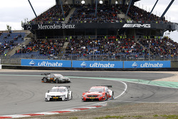 Martin Tomczyk, BMW Team Schnitzer BMW M4 DTM and Vitaly Petrov, Mercedes AMG DTM-Team Mucke DTM Mercedes AMG C-Coupe