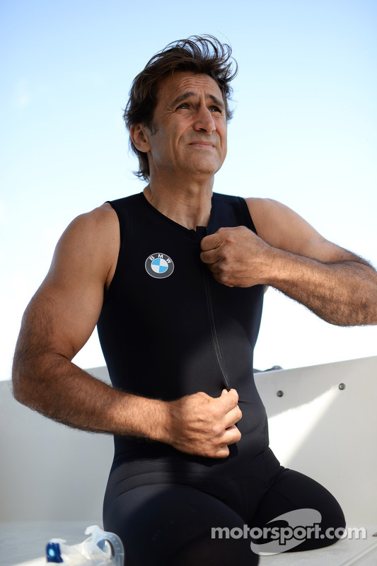 Alex Zanardi prepares for a long-distance triathlon to be held in Hawaii in October