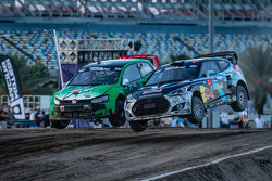 #77 Volkswagen Andretti Rallycross Volkswagen Polo: Scott Speed and #67 Hyundai / Rhys Millen Racing Hyundai Veloster: Rhys Millen