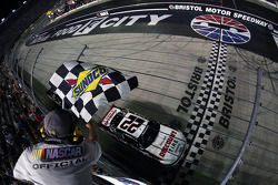 Ryan Blaney takes the win