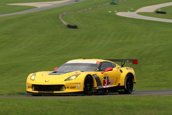 #3 Corvette Racing Chevrolet Corvette C6 ZR1: Jan Magnussen, Antonio Garcia