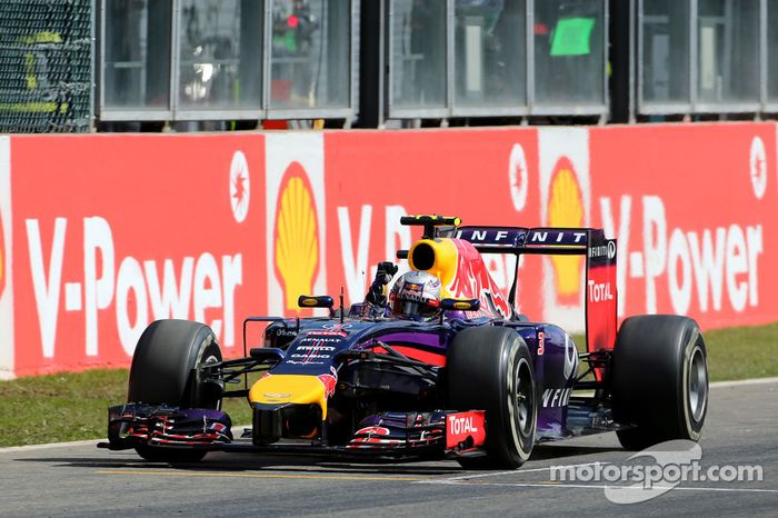 Victoria de Daniel Ricciardo, Red Bull Racing  08, en el GP de Bélgica 2014