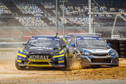 #18 Olsbergs MSE Ford Fiesta ST: Patrik Sandell and #11 Subaru Rally Team USA Subaru WRX STi: Sverre Isachsen touch