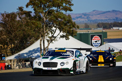#88 Dyson Racing Team Bentley Bentley V8 T: Guy Smith