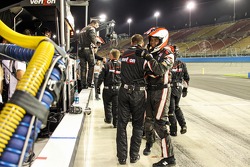 Will Power's team celebrates