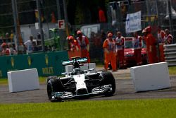 Nico Rosberg, Mercedes AMG F1 W05 runs through the first chicane