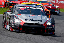 #46 S Road MOLA GT-R: Masataka Yanagida, Satoshi Motoyama