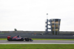 Max Verstappen tests for Scuderia Toro Rosso